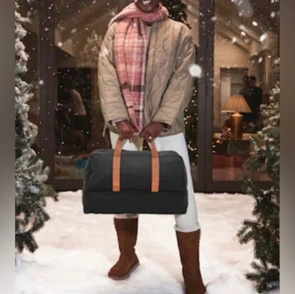 DSW Weekender Duffle Bag Black Tan Separte Shoe Compartment Gym Bag Travel Bag - Picture 15 of 15